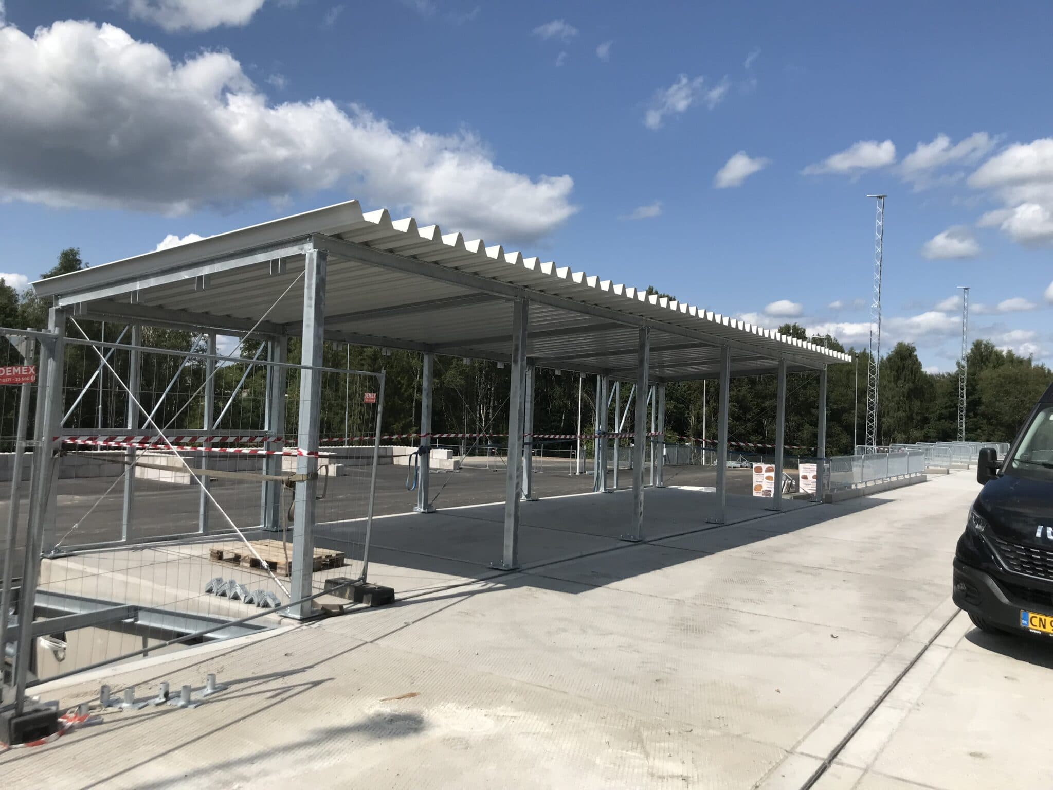 Opførelse af genbrugs plads.